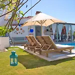 Elda Boutique 3*