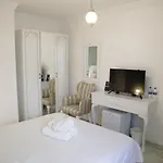 Elda Boutique 3*