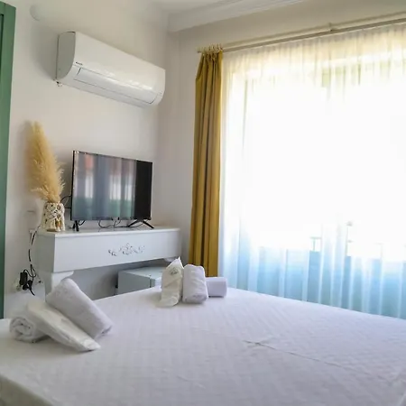 Elda Boutique 3*