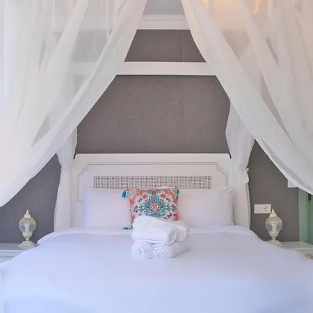 فندق Elda Boutique 3*