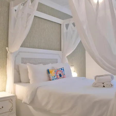 فندق Elda Boutique 3*